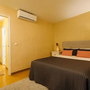 Apartamento Magno Pajaritos - Private Parking Included, Sevilla
